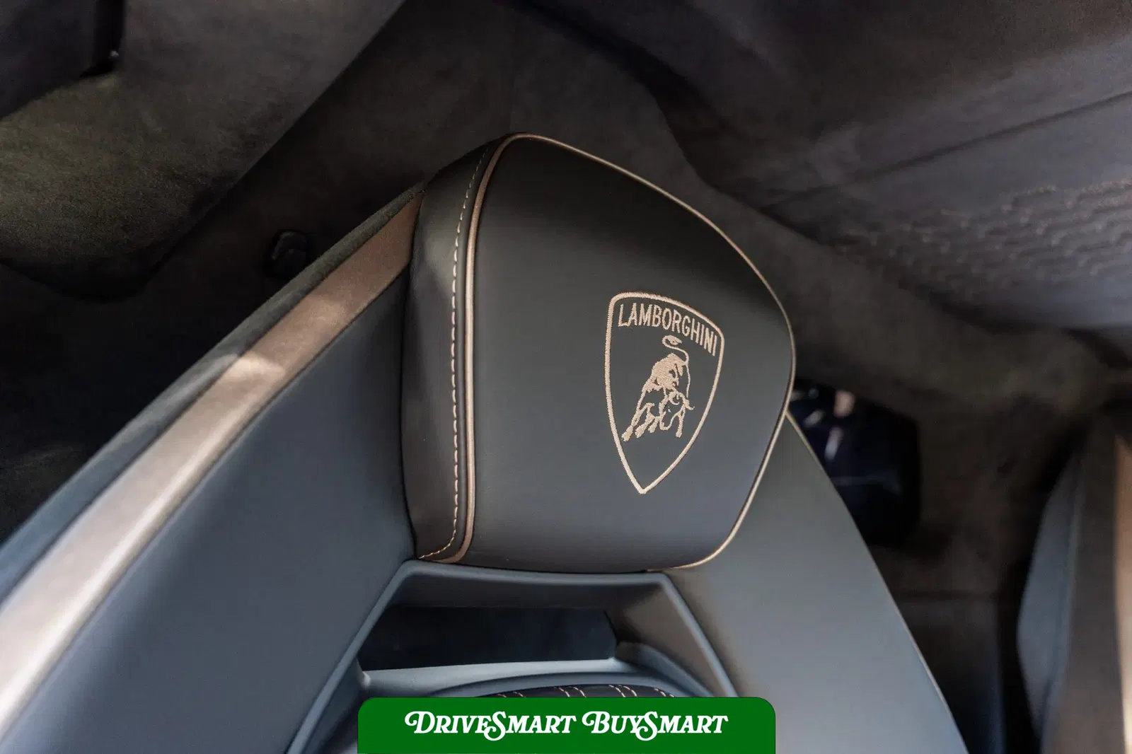 2024 Lamborghini Revuelto