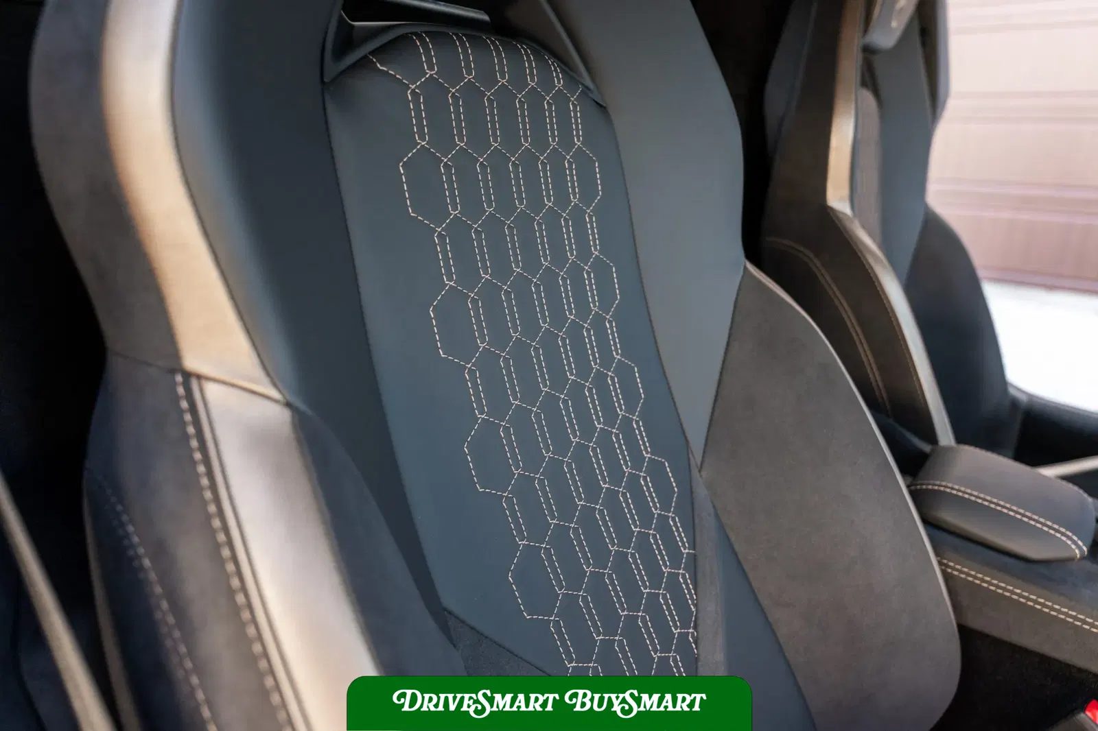 2024 Lamborghini Revuelto