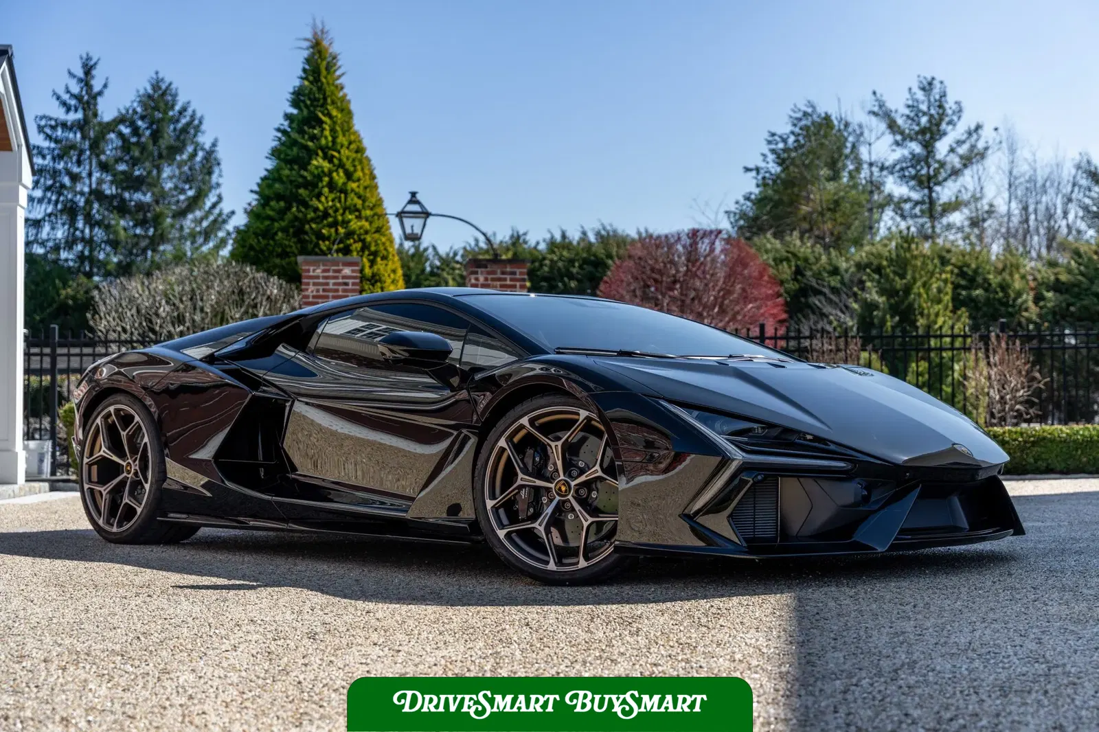 2024 Lamborghini Revuelto