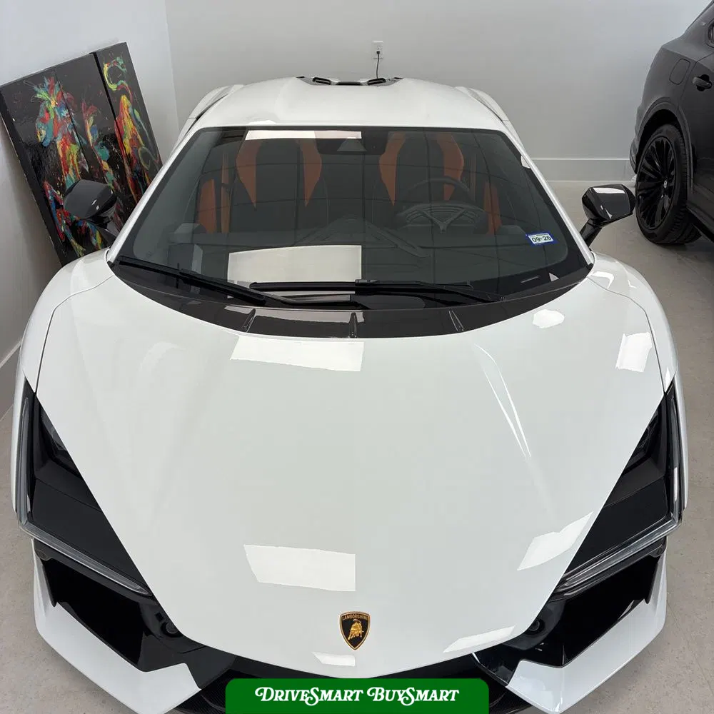 2024 Lamborghini Revuelto Base