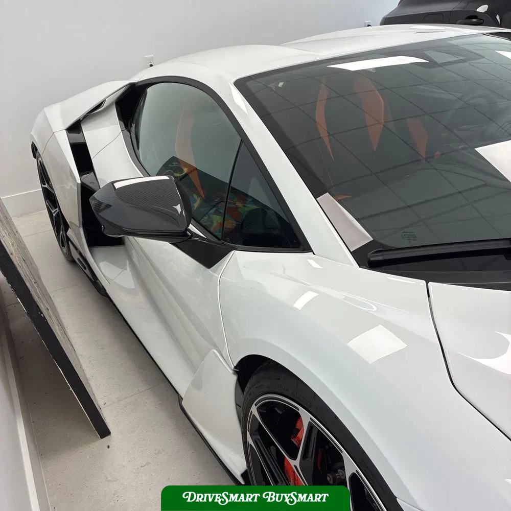 2024 Lamborghini Revuelto Base