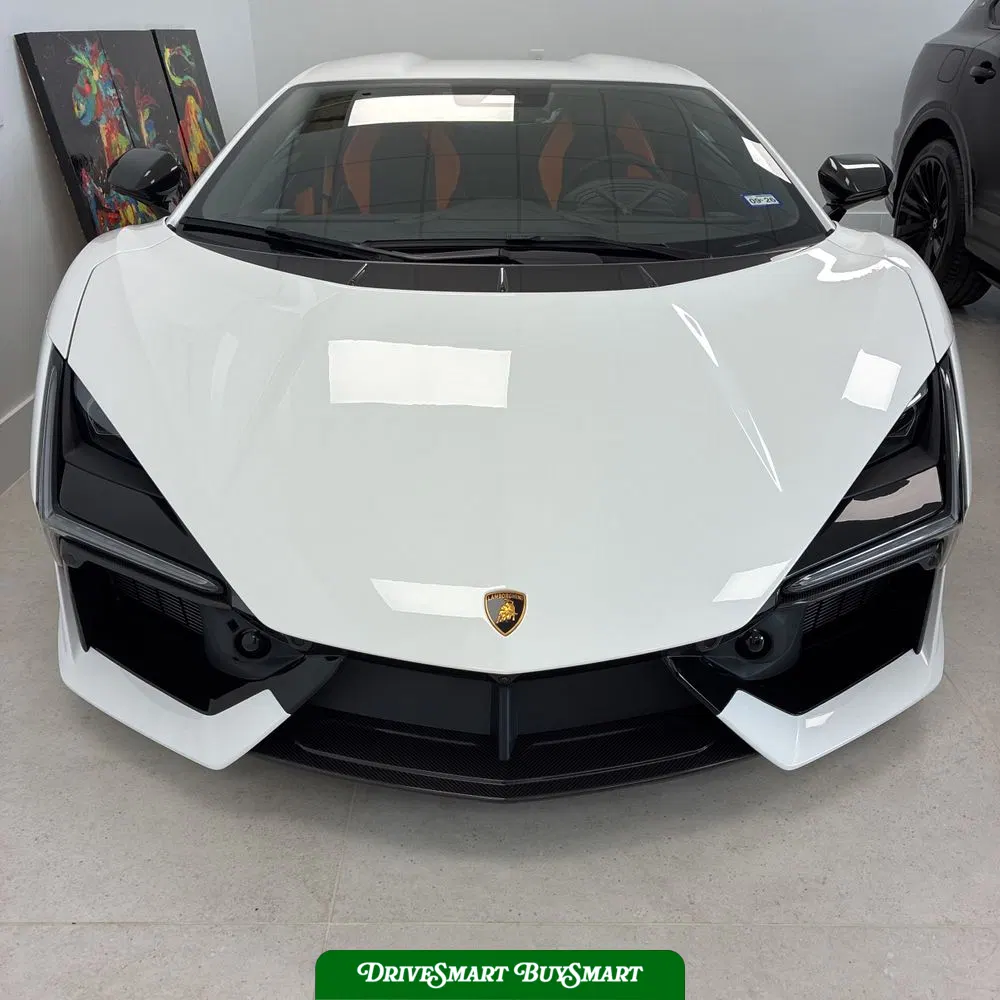 2024 Lamborghini Revuelto Base