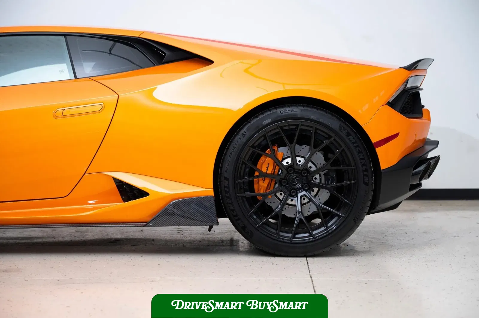 2017 Lamborghini Huracan LP 580-2