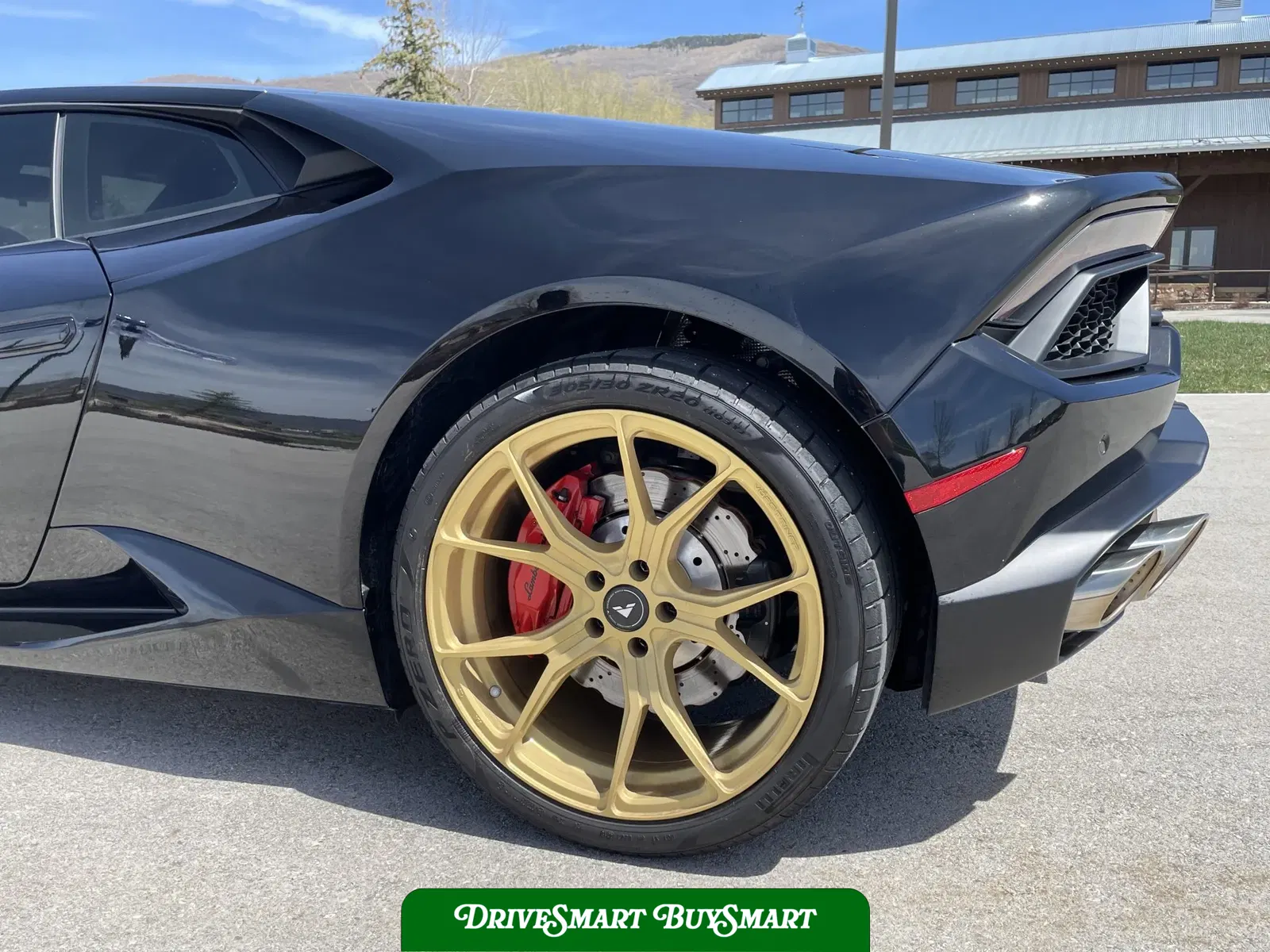 2017 Lamborghini Huracan LP580-2 Coupe