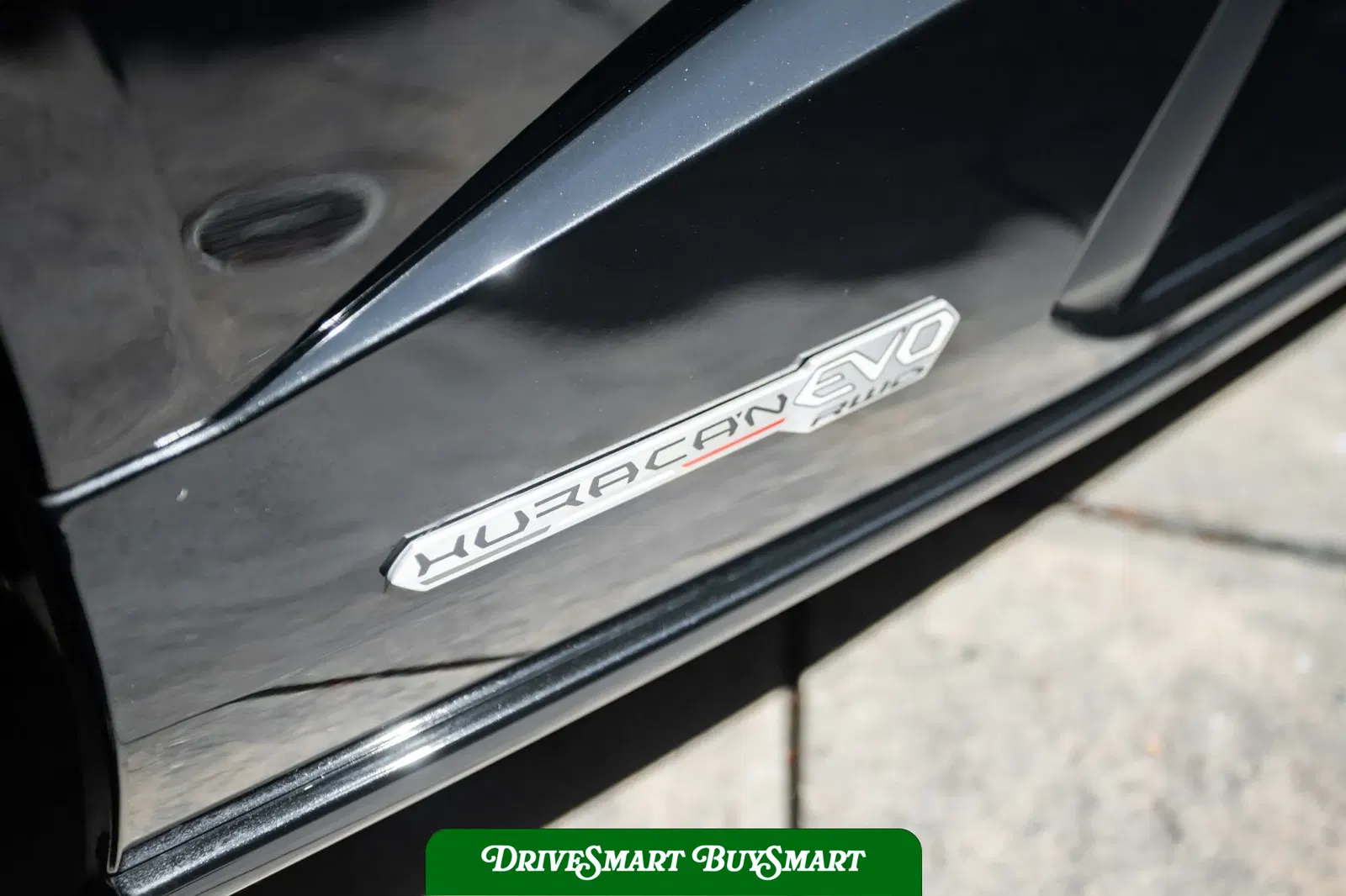 2021 Lamborghini Huracan EVO RWD