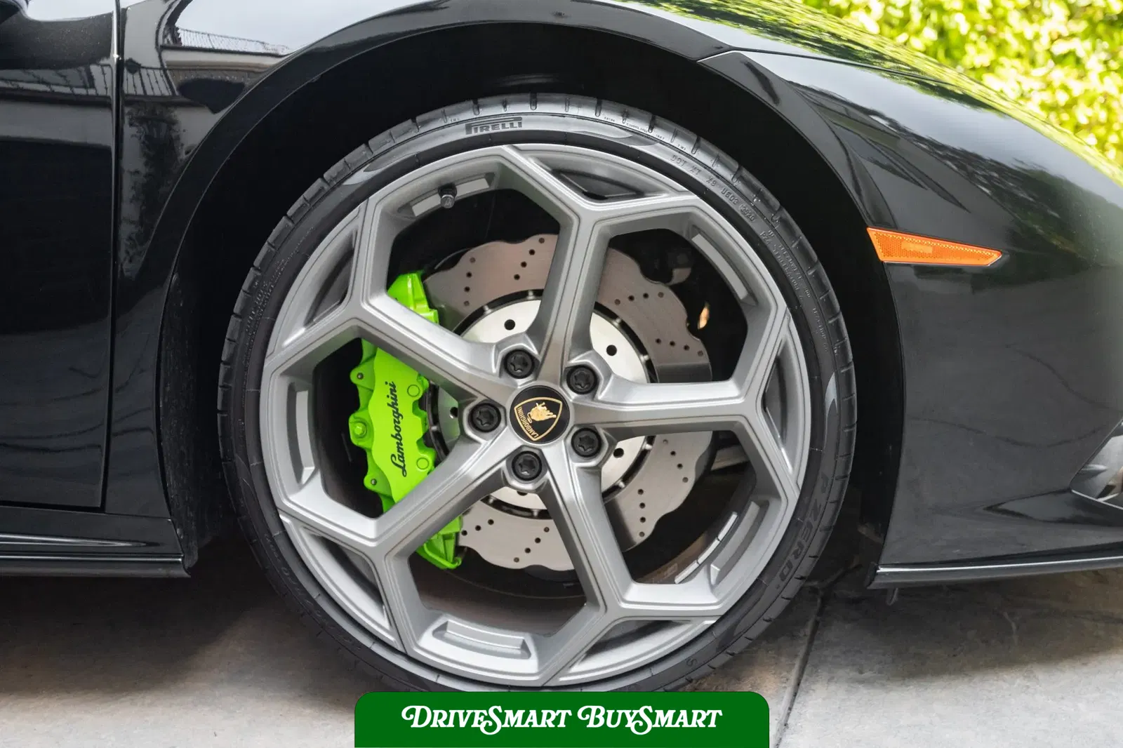 2021 Lamborghini Huracan EVO RWD