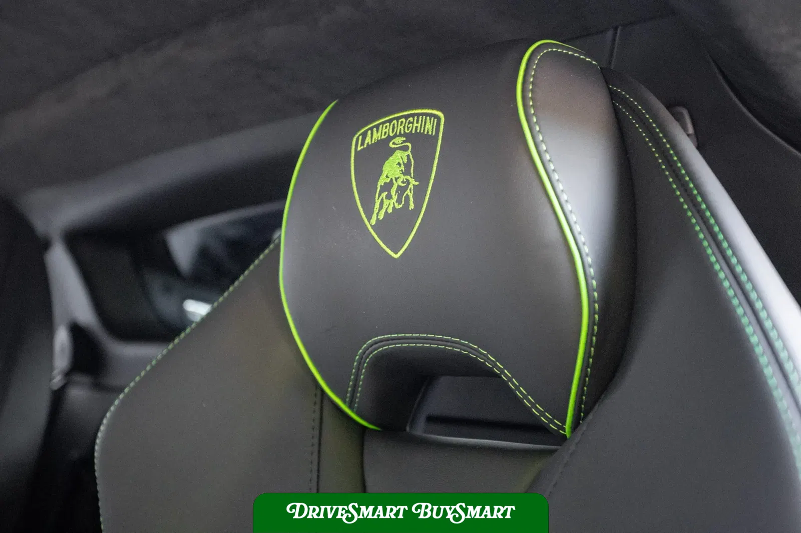 2021 Lamborghini Huracan EVO RWD