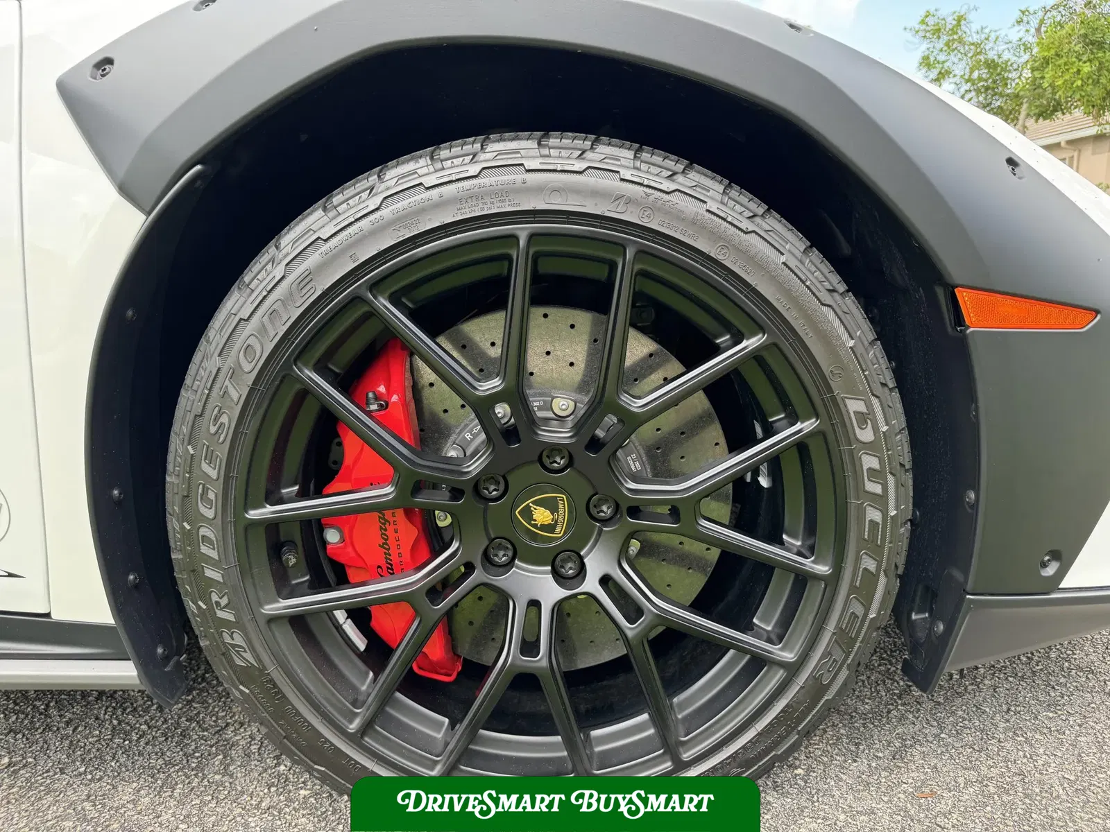 2023 Lamborghini Huracan Sterrato