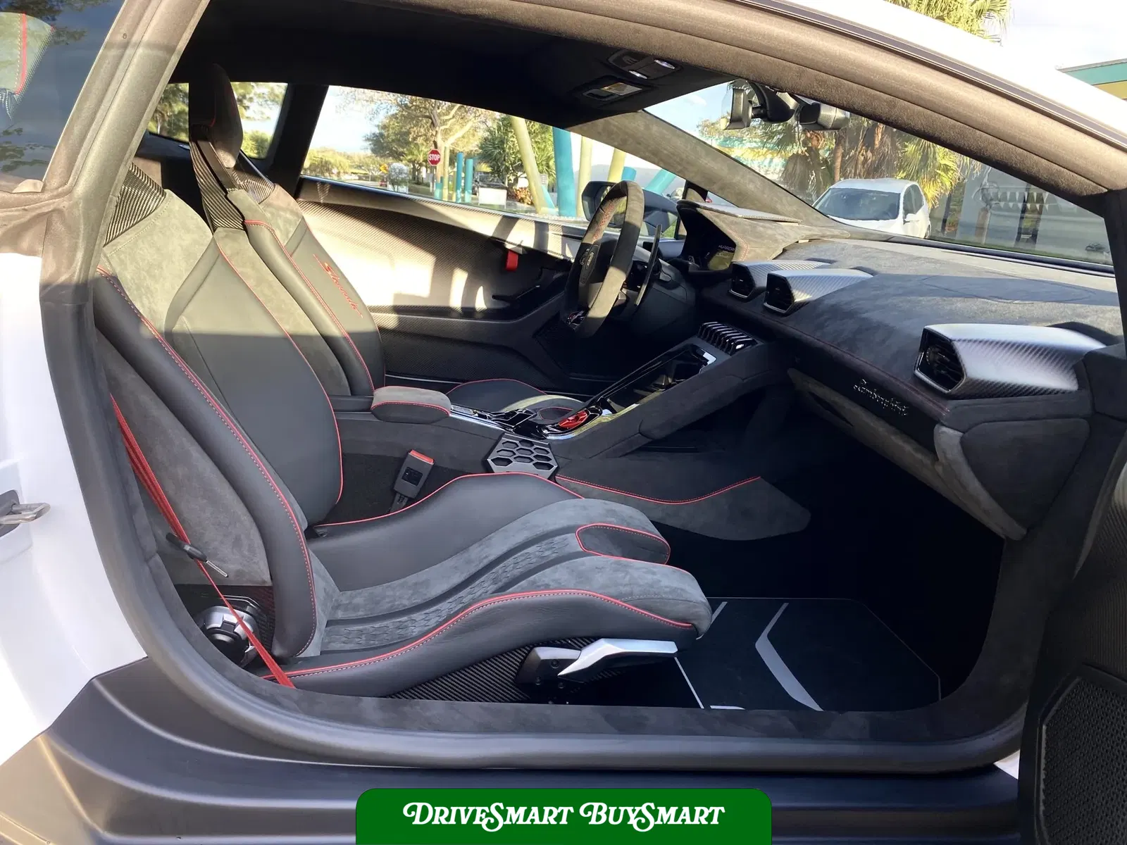 2023 Lamborghini Huracan Sterrato