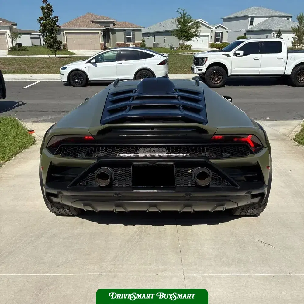 2024 Lamborghini Huracan Sterrato