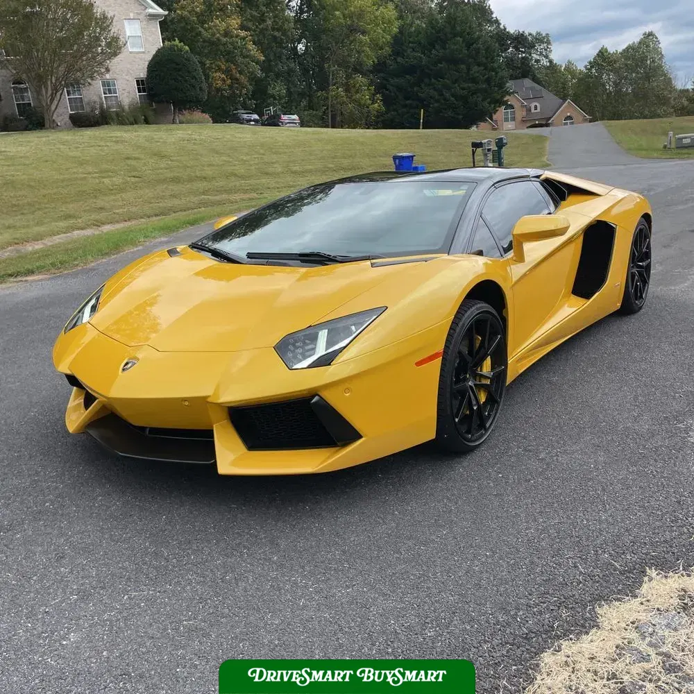 2014 Lamborghini Aventador Base
