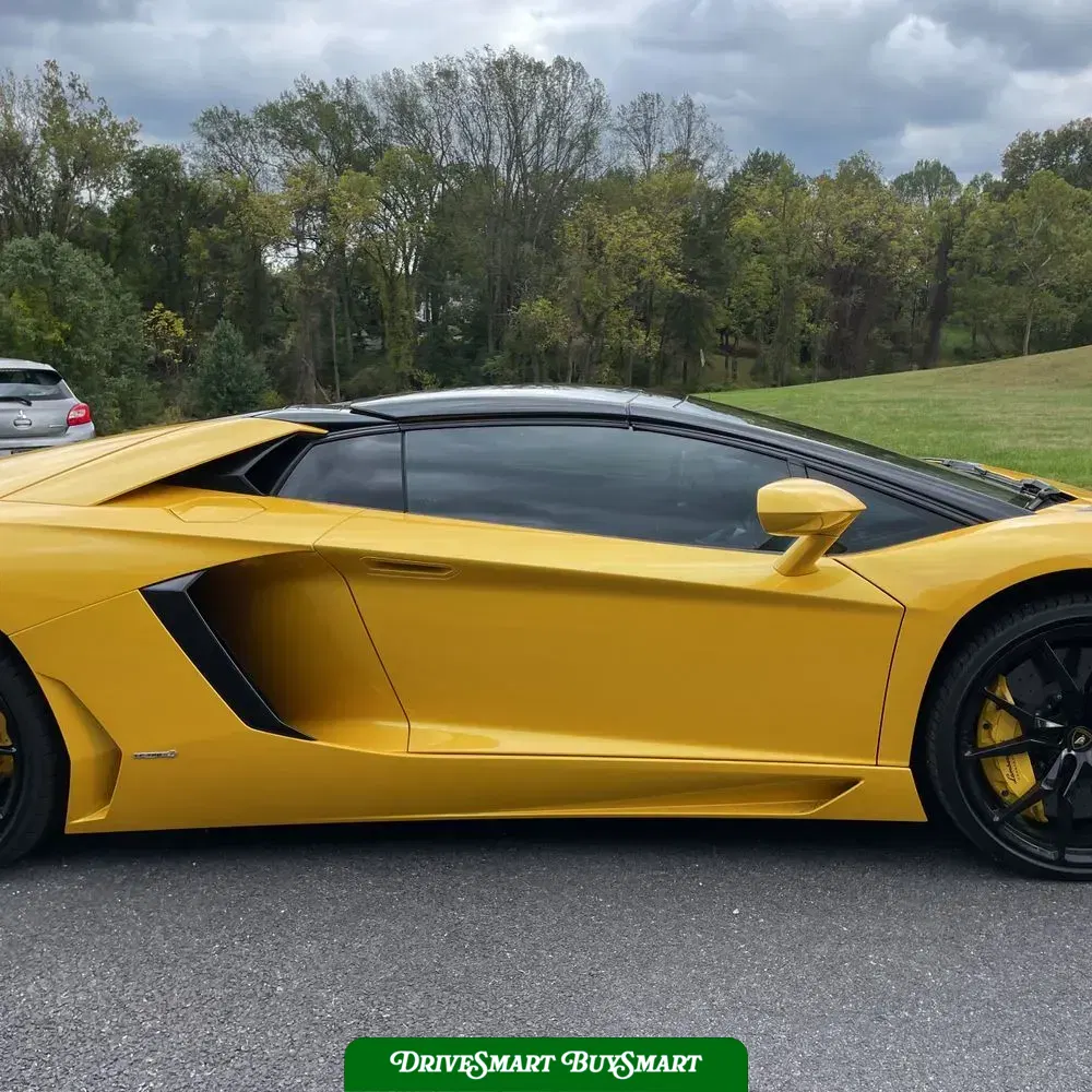 2014 Lamborghini Aventador Base