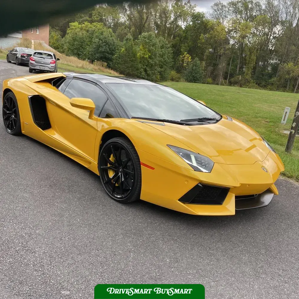 2014 Lamborghini Aventador Base