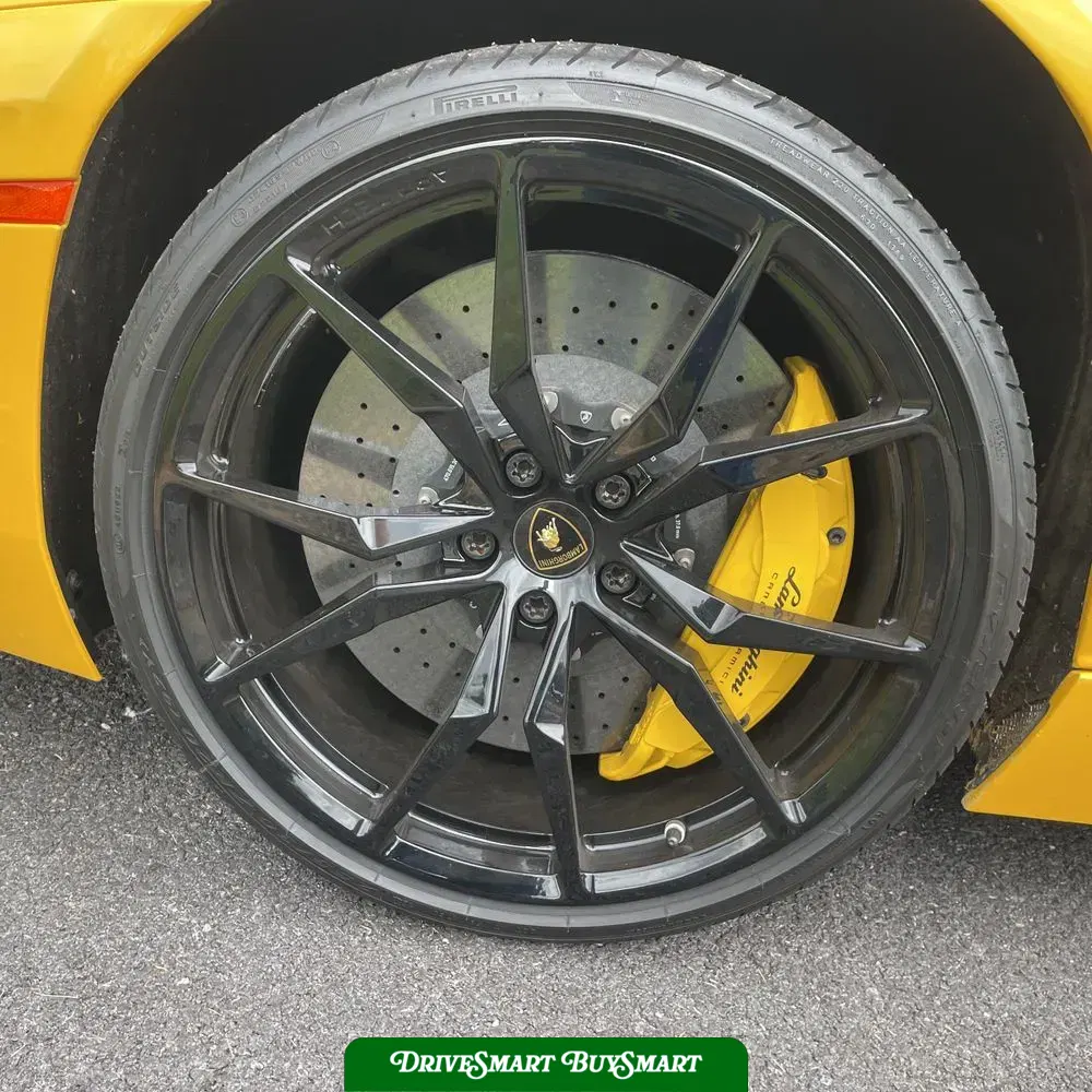 2014 Lamborghini Aventador Base