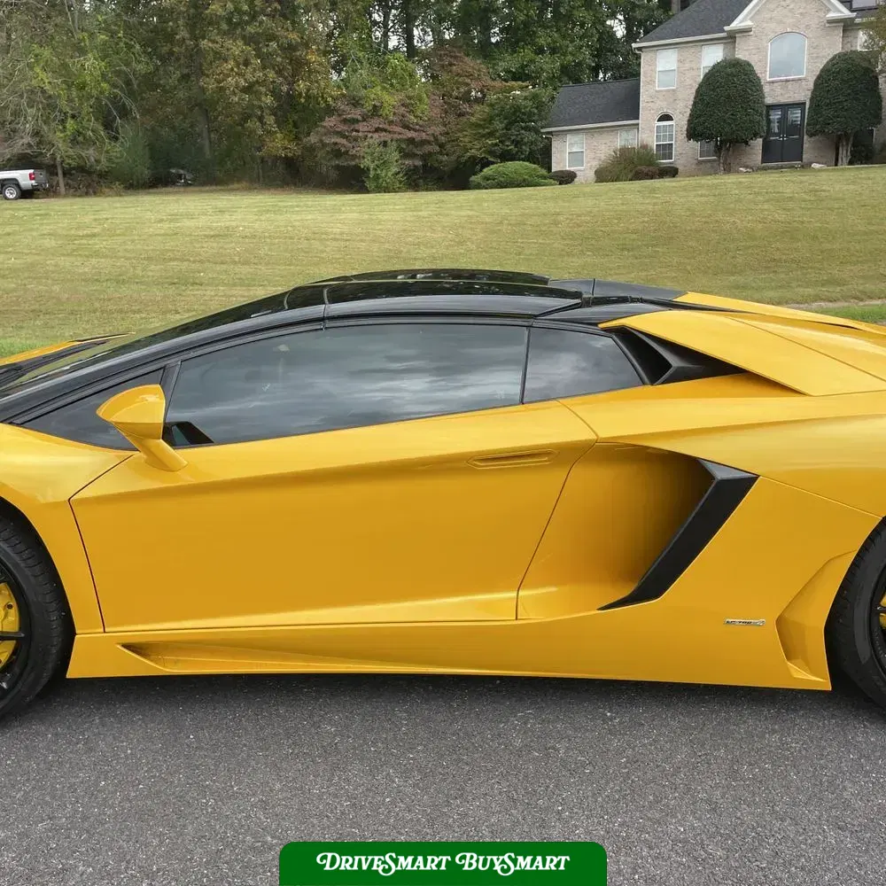 2014 Lamborghini Aventador Base