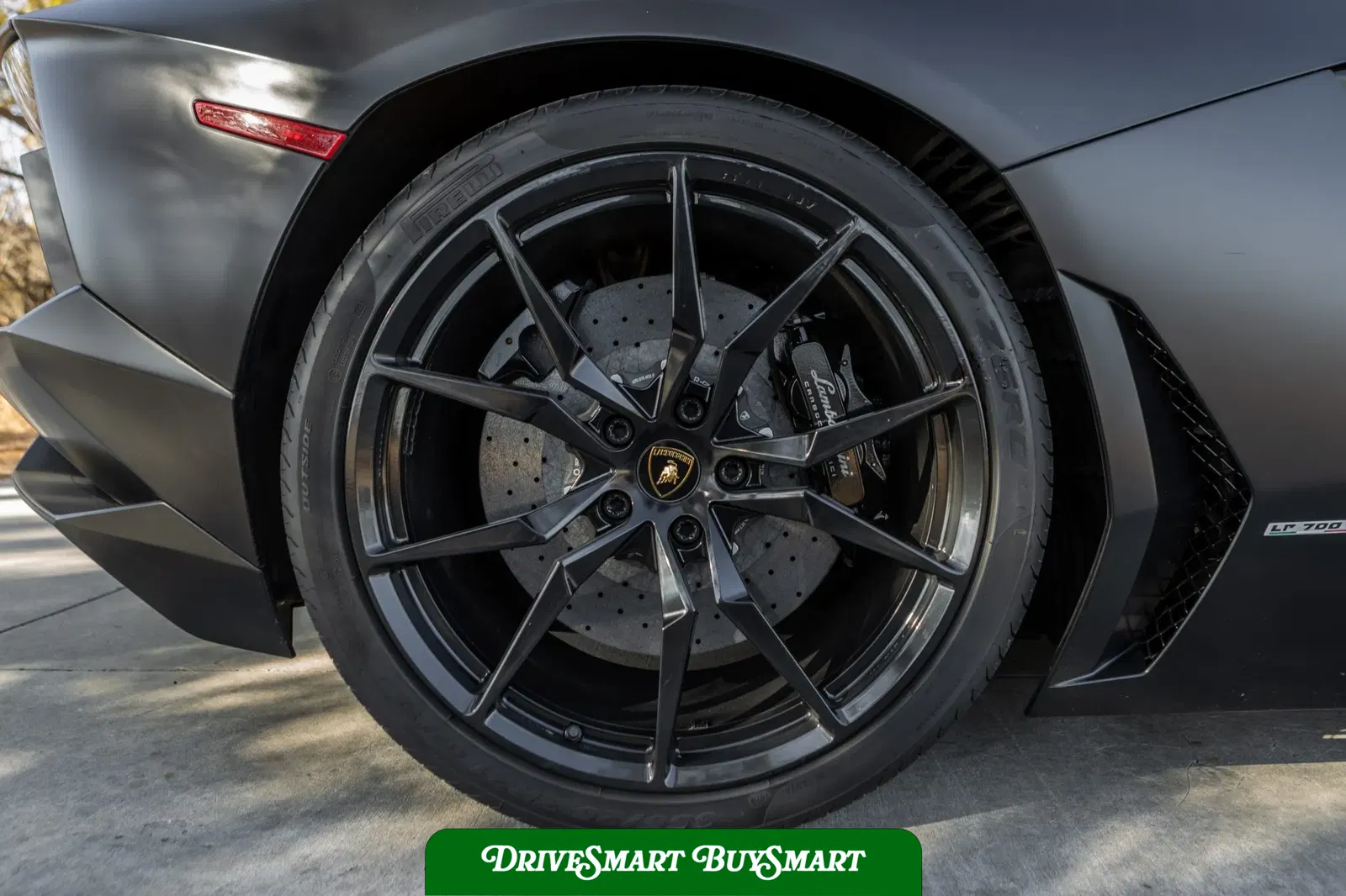 2014 Lamborghini Aventador LP 700-4 Roadster