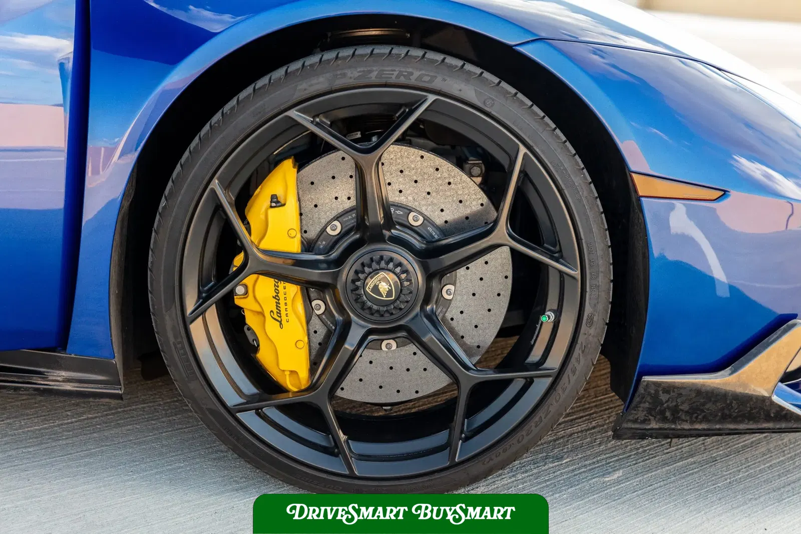 2020 Lamborghini Huracan Evo Spyder