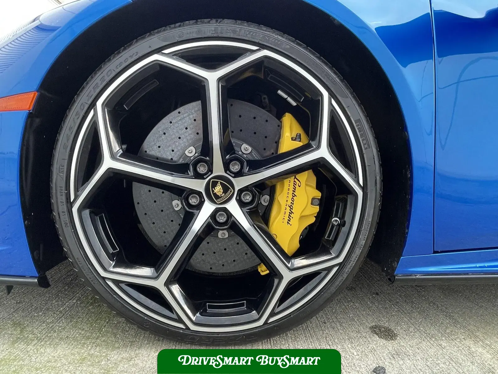 2020 Lamborghini Huracan Evo Spyder