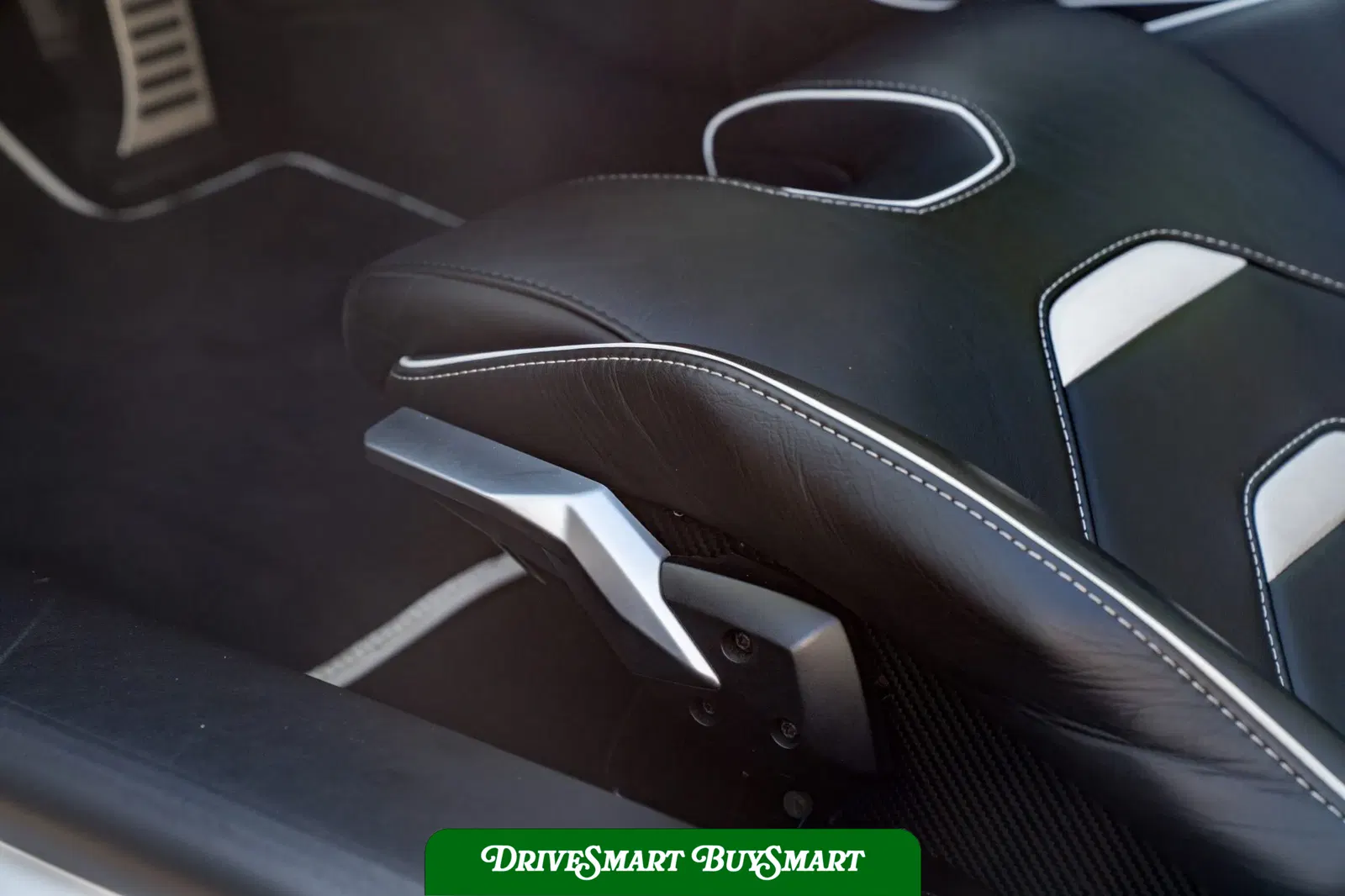 2021 Lamborghini Huracan EVO RWD Spyder