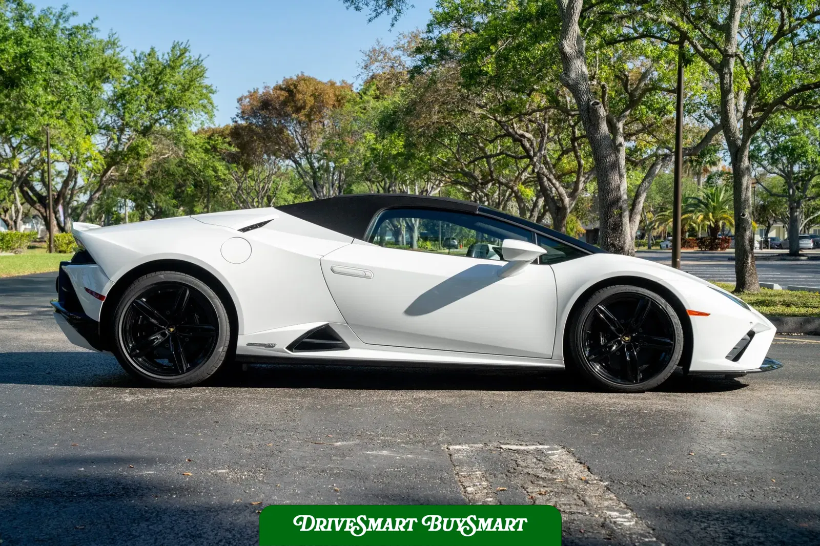 2021 Lamborghini Huracan EVO RWD Spyder