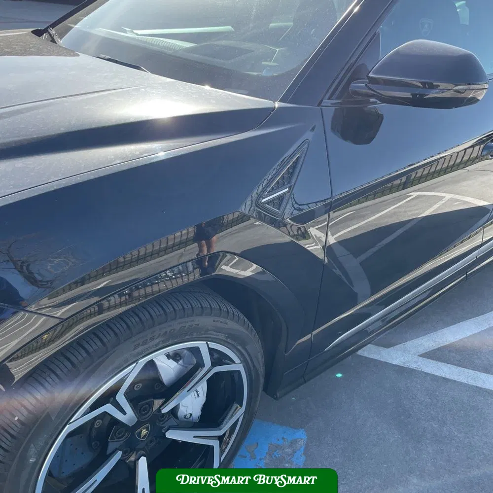 2020 Lamborghini Urus Base