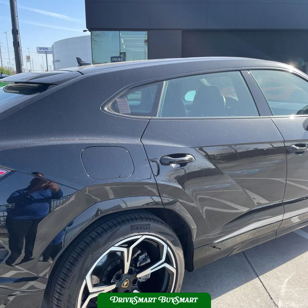 2020 Lamborghini Urus Base