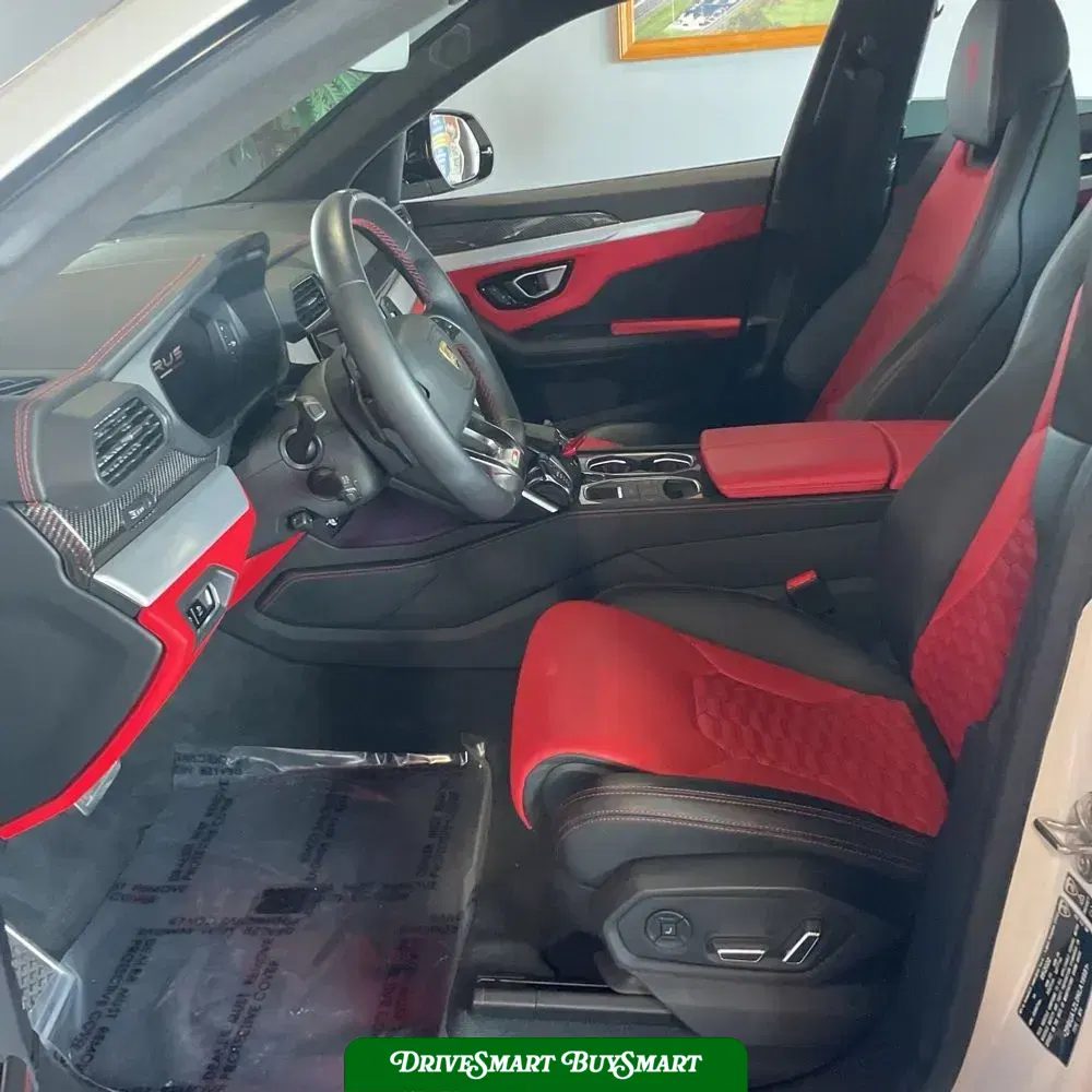 2022 Lamborghini Urus Base