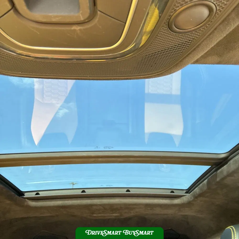 2019 Lamborghini Urus Base