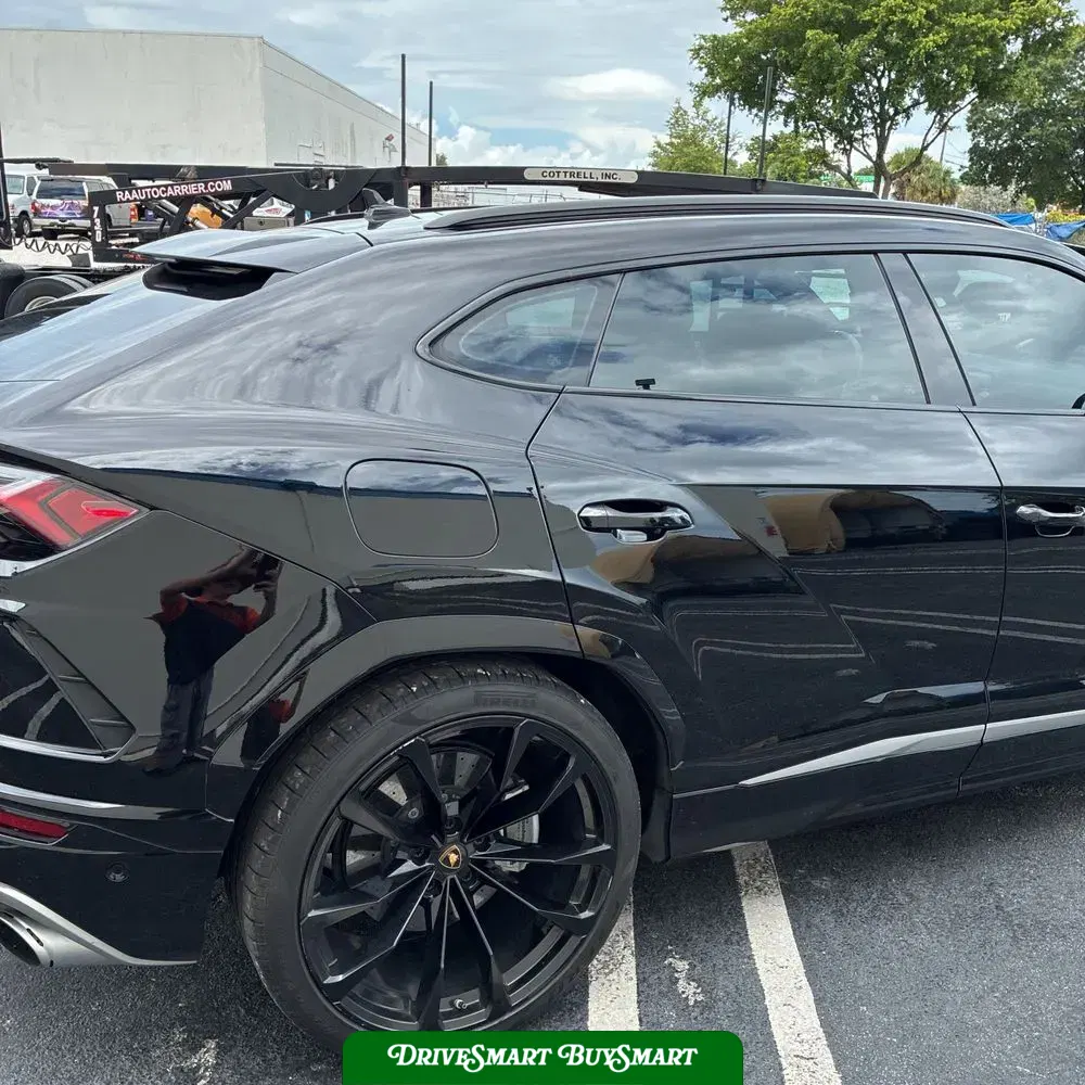 2020 Lamborghini Urus Base