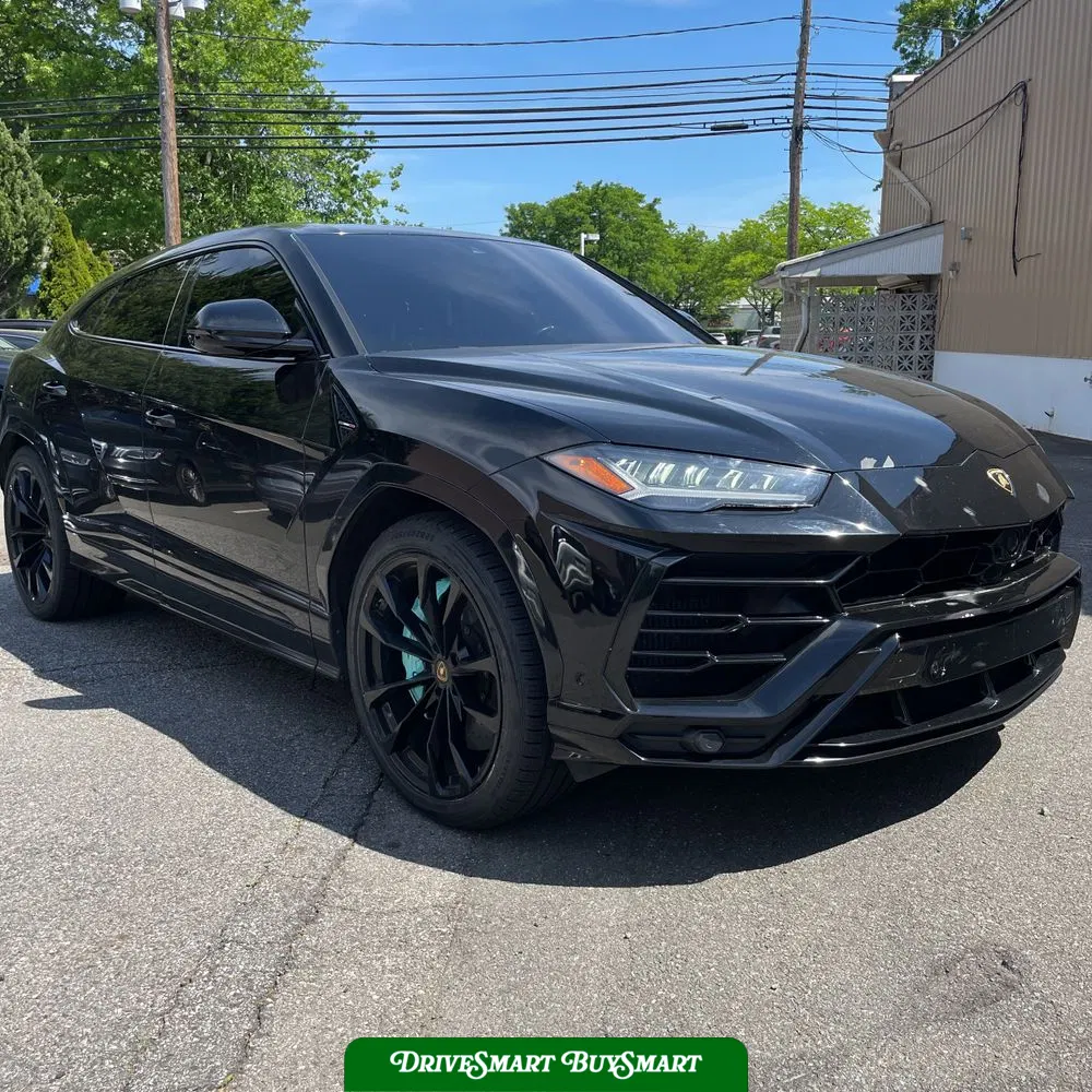 2020 Lamborghini Urus Base