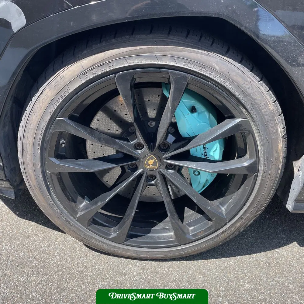 2020 Lamborghini Urus Base