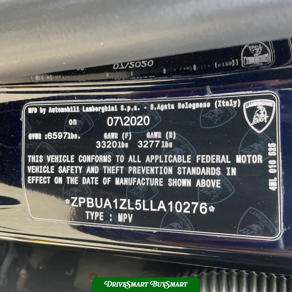 2020 Lamborghini Urus Base