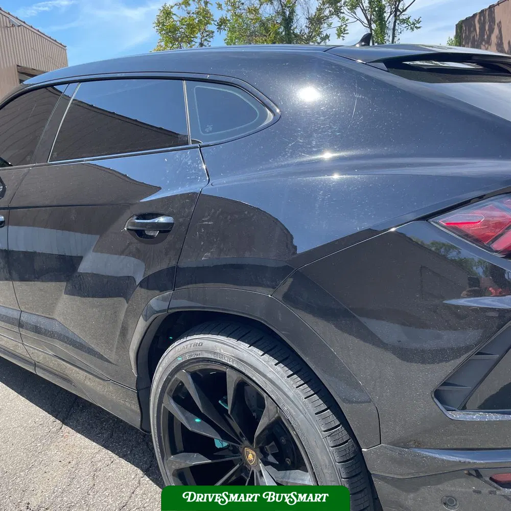 2020 Lamborghini Urus Base