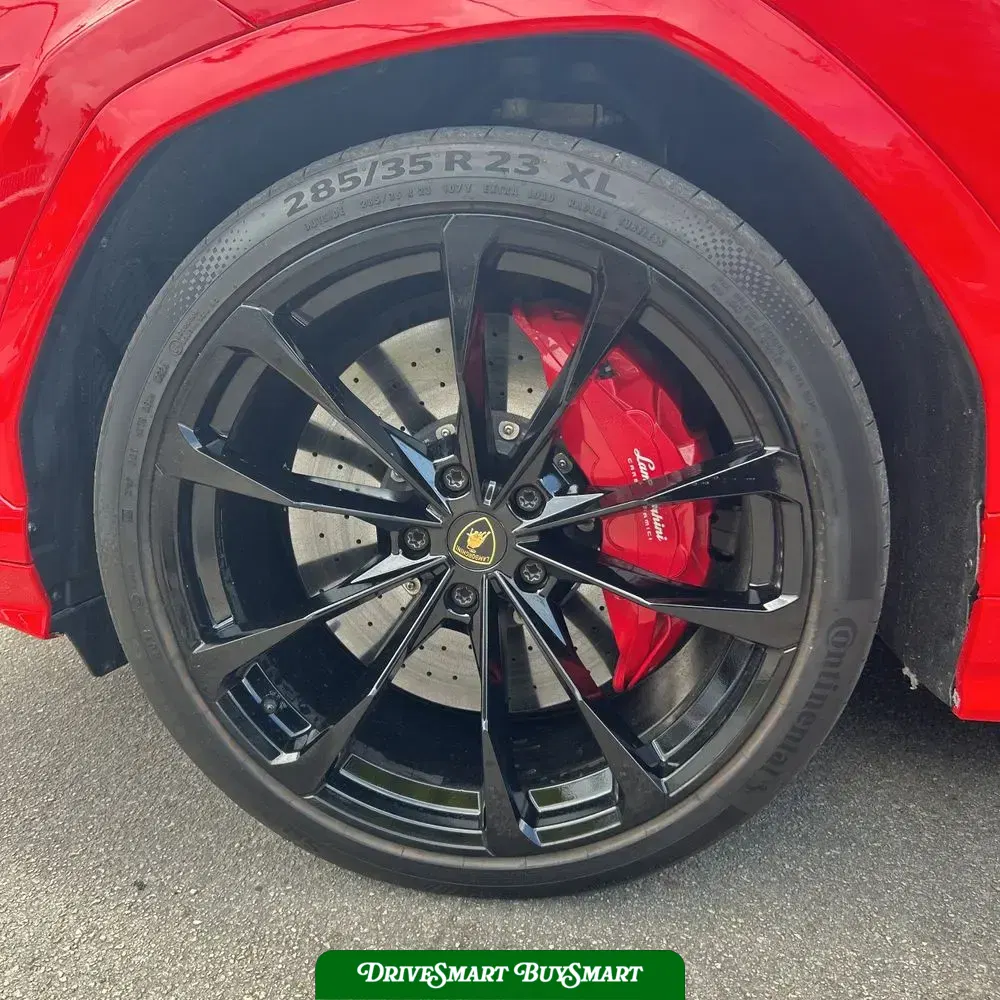 2021 Lamborghini Urus Base