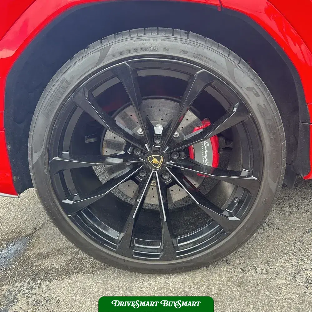 2021 Lamborghini Urus Base