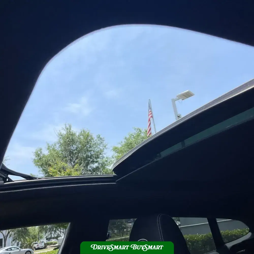 2022 Lamborghini Urus Base