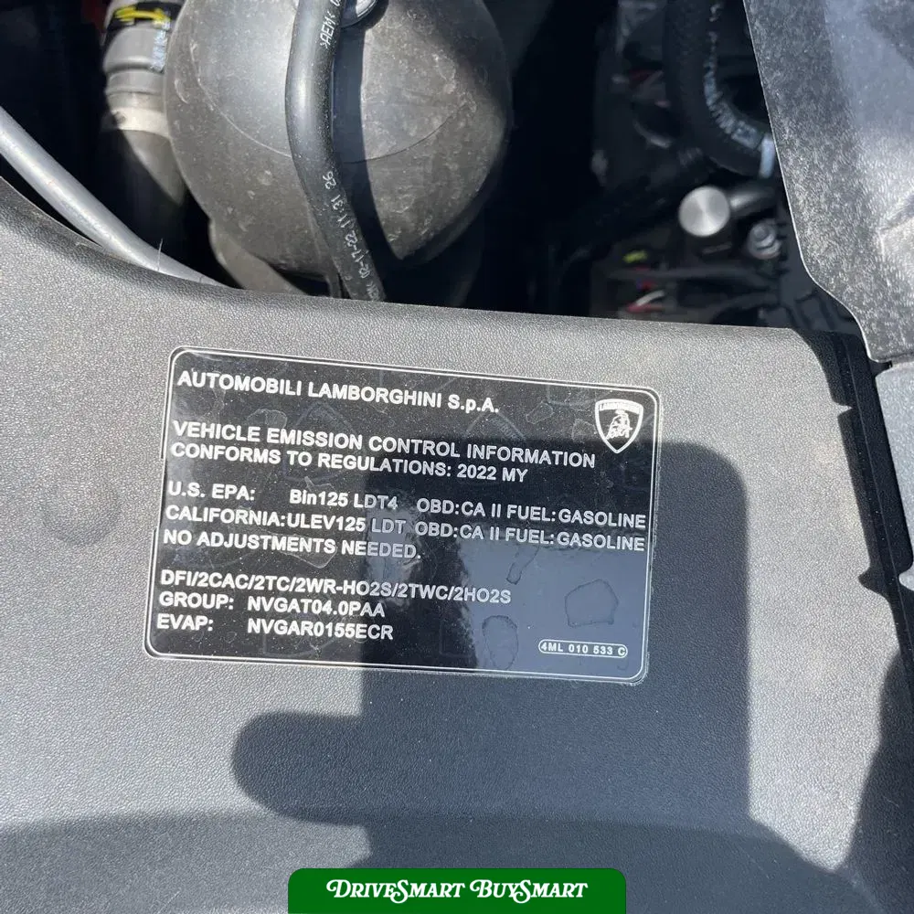 2022 Lamborghini Urus Base