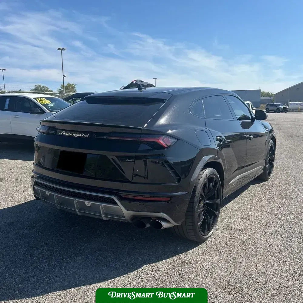2020 Lamborghini Urus Base