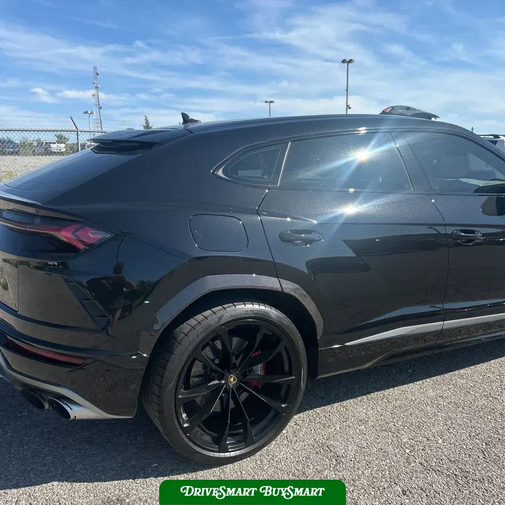 2020 Lamborghini Urus Base