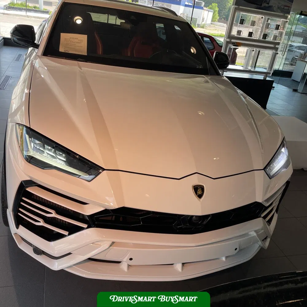 2019 Lamborghini Urus Base