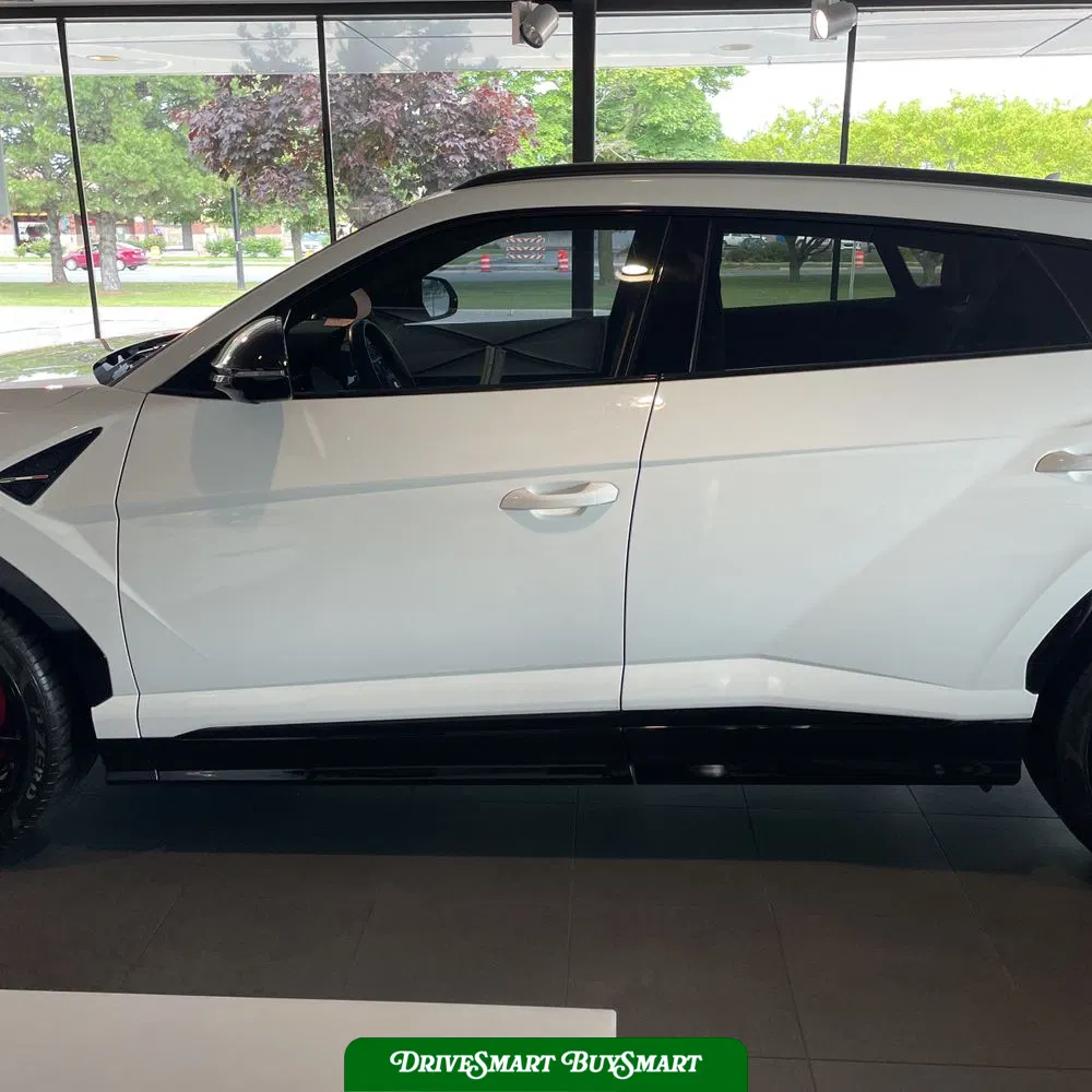 2019 Lamborghini Urus Base
