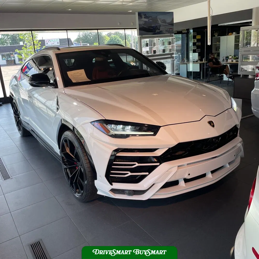 2019 Lamborghini Urus Base