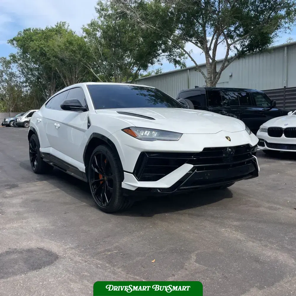 2023 Lamborghini Urus S