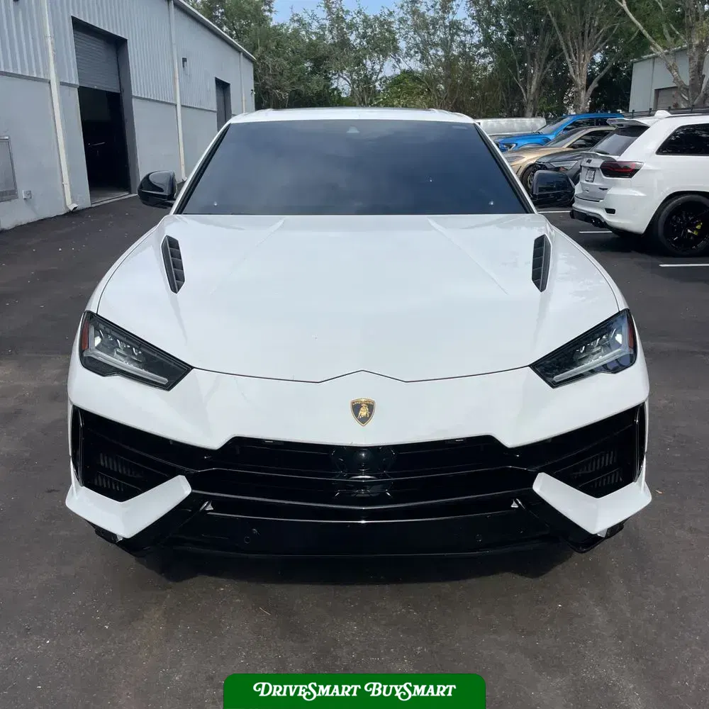 2023 Lamborghini Urus S