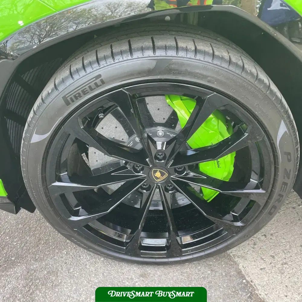 2024 Lamborghini Urus S