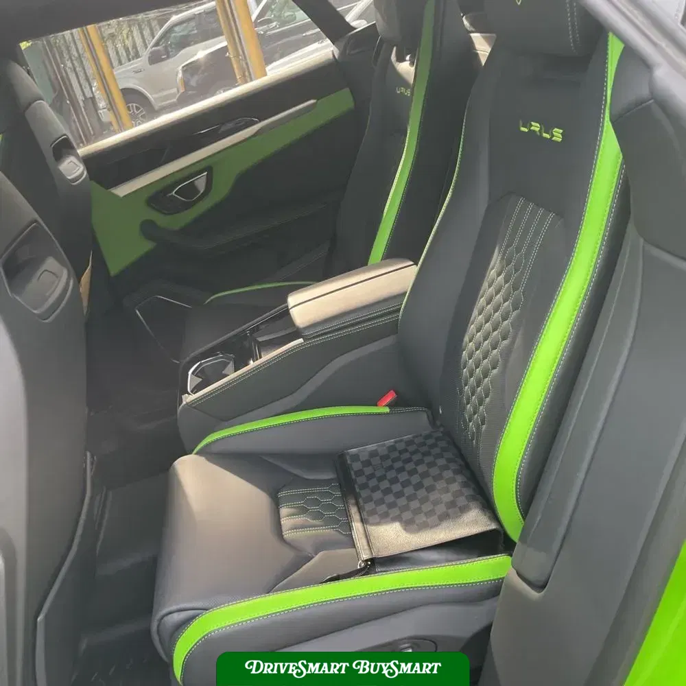 2024 Lamborghini Urus S