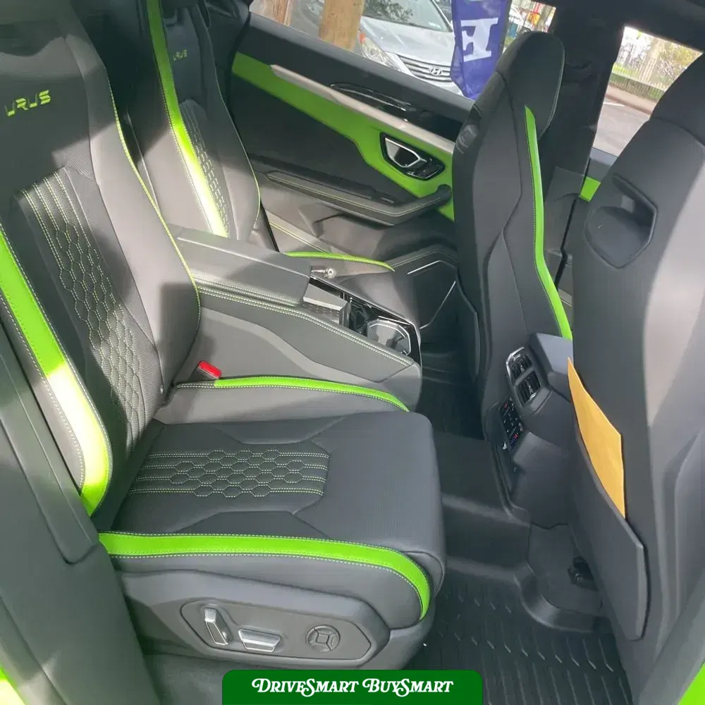 2024 Lamborghini Urus S