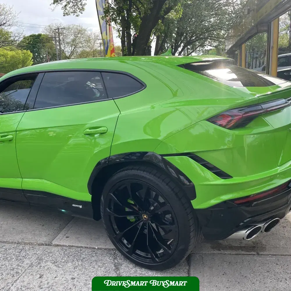 2024 Lamborghini Urus S