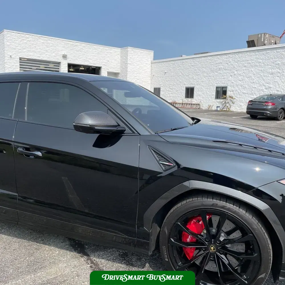 2023 Lamborghini Urus S