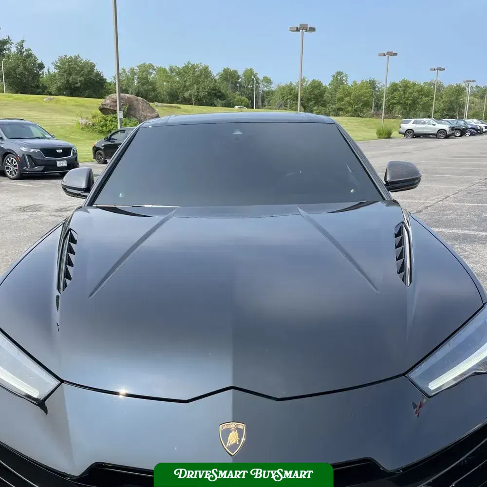 2023 Lamborghini Urus S